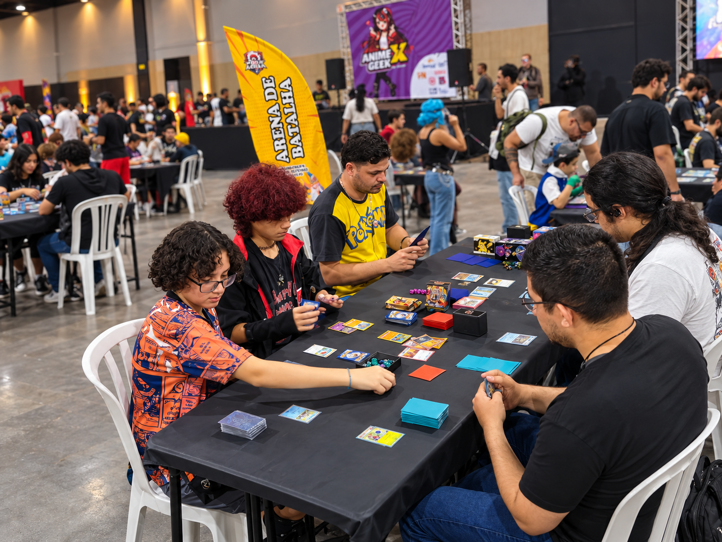 Jogadores participando de um campeonato na Universo Ludo